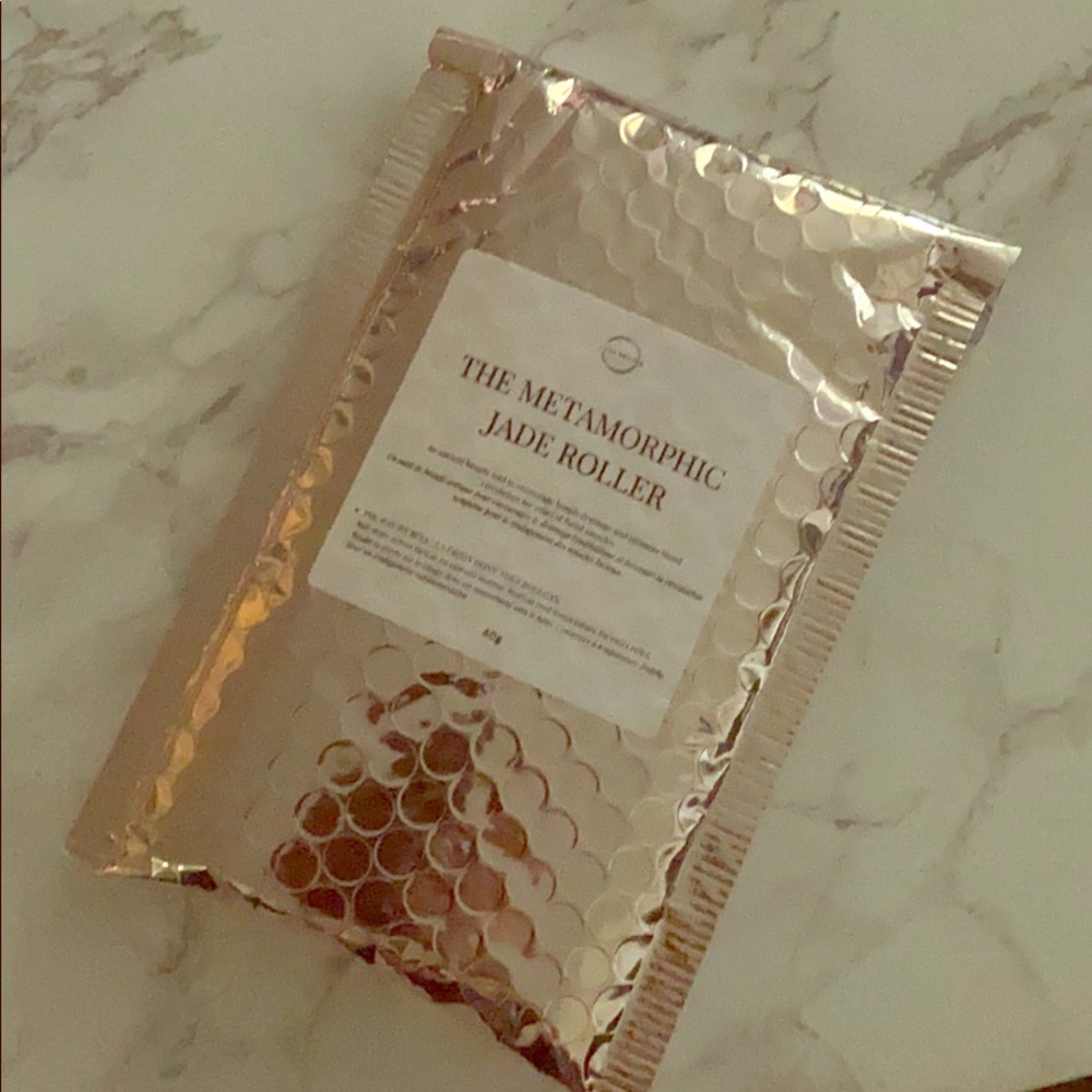 Metamorphic Jade Roller